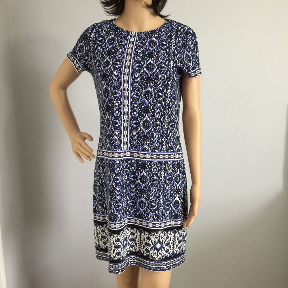 NWT White House Black Market Paisley Shift Dress